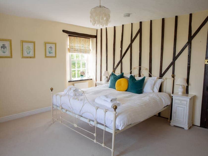Double bedroom | Woodlands Manor House - Woodlands Manor Farm, Woodford, near Bude