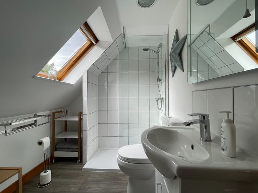 Shower room | Lag Cottage, Dornie, near Kyle