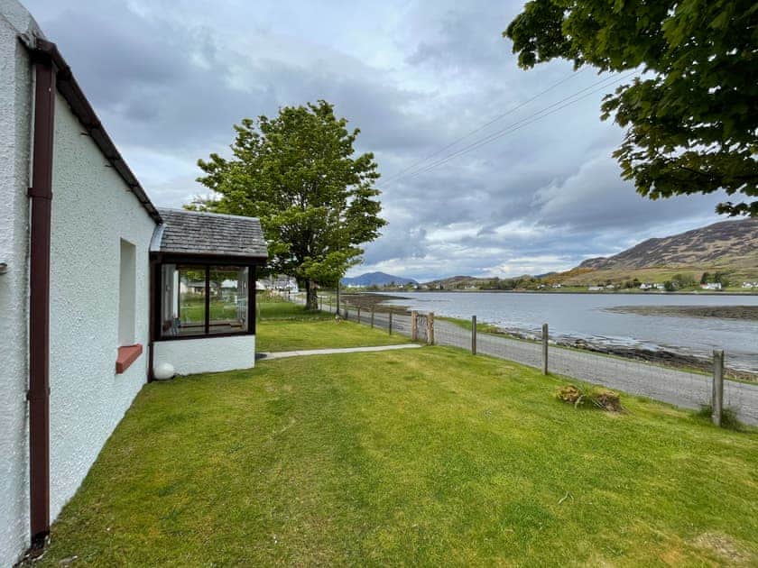 Exterior | Lag Cottage, Dornie, near Kyle