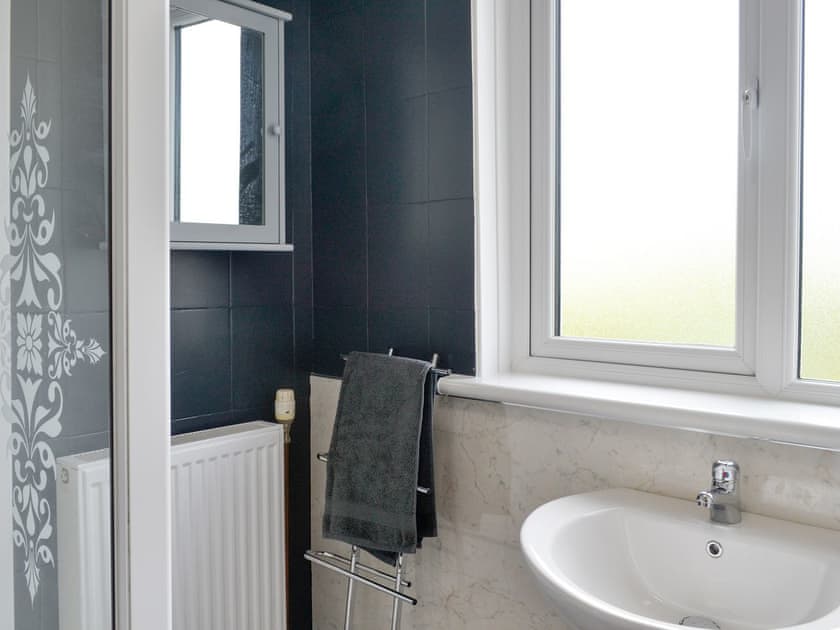 Shower room | Greentops, Auldgirth near Dumfries