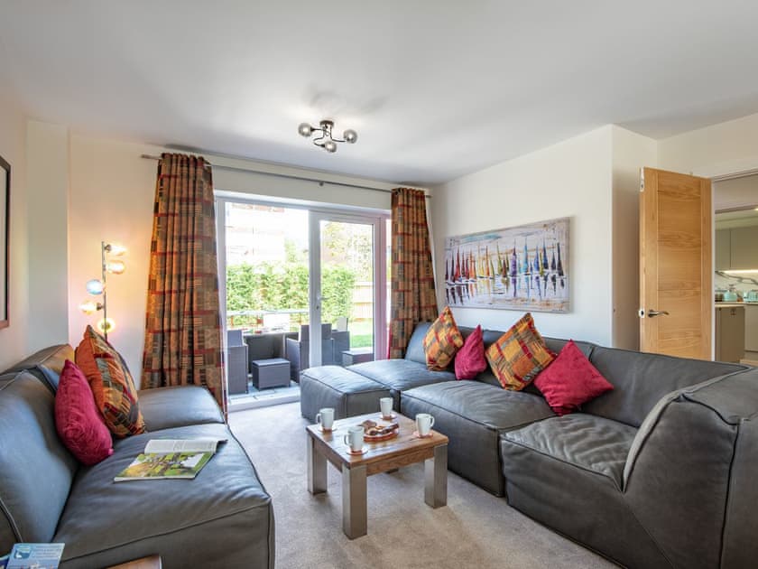 Living room | Oakwood, Everton
