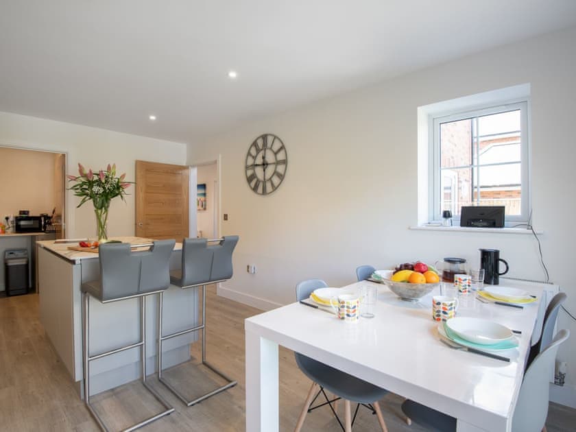 Dining Area | Oakwood, Everton