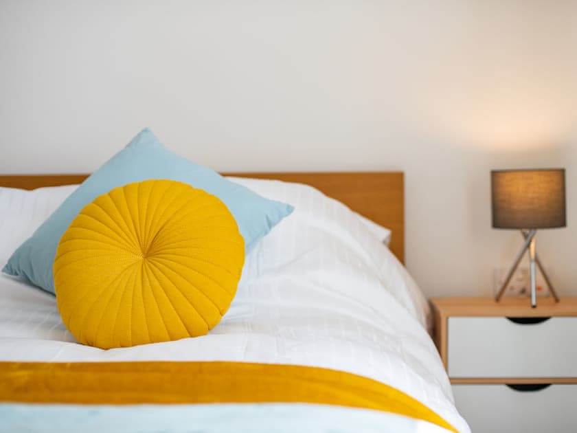 Double bedroom | Oakwood, Everton