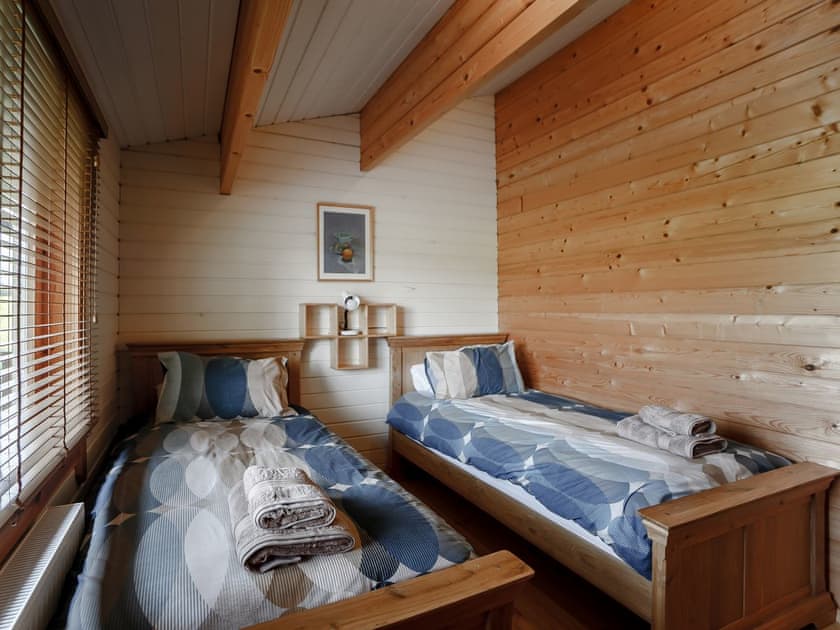 Twin bedroom | Jessica - Old Pump House Lodges, Lintlaw near Duns