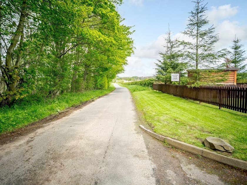 Driveway | Jessica - Old Pump House Lodges, Lintlaw near Duns