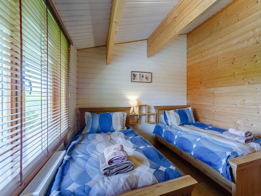Twin bedroom | Chloe - Old Pump House Lodges, Lintlaw near Duns
