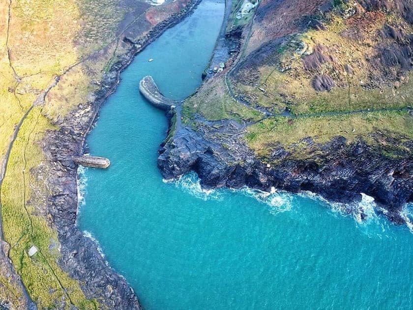 Surrounding area | Tregullan Cottage, Boscastle