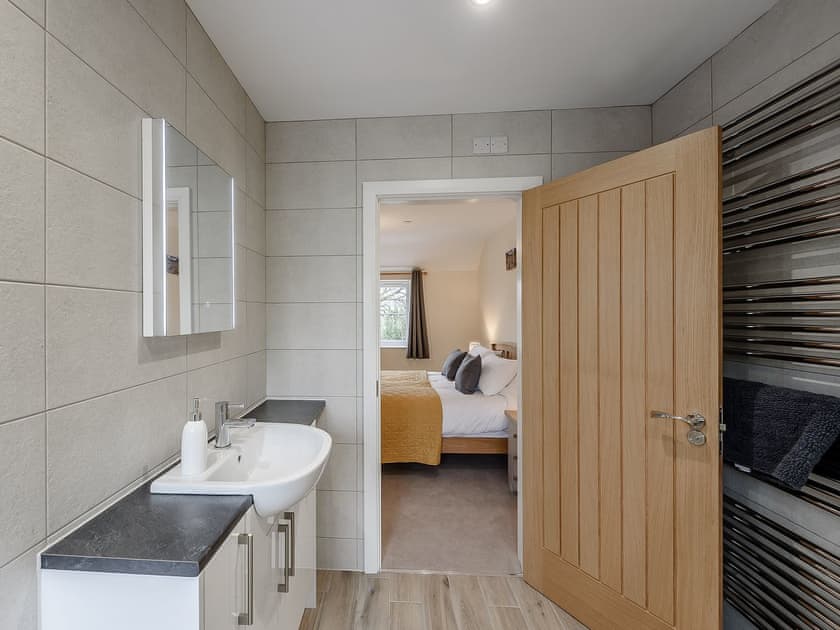 En-suite | Allt Ddu, Tregaron