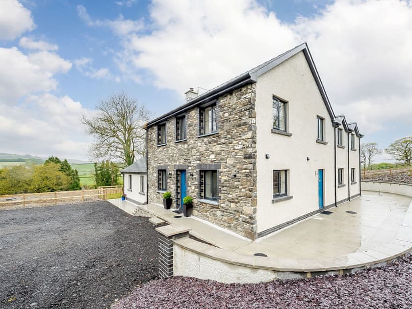 Exterior | Allt Ddu, Tregaron