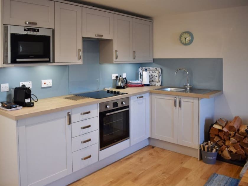 Kitchen | Heron Cottage - Kinnaird Estate Cottages, By Dunkeld, Pitlochry