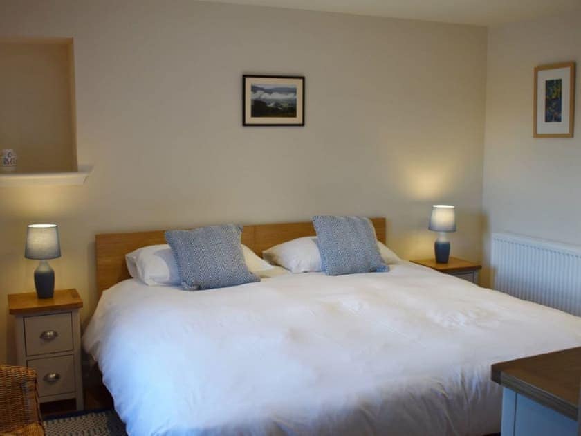 Bedroom | Heron Cottage - Kinnaird Estate Cottages, By Dunkeld, Pitlochry