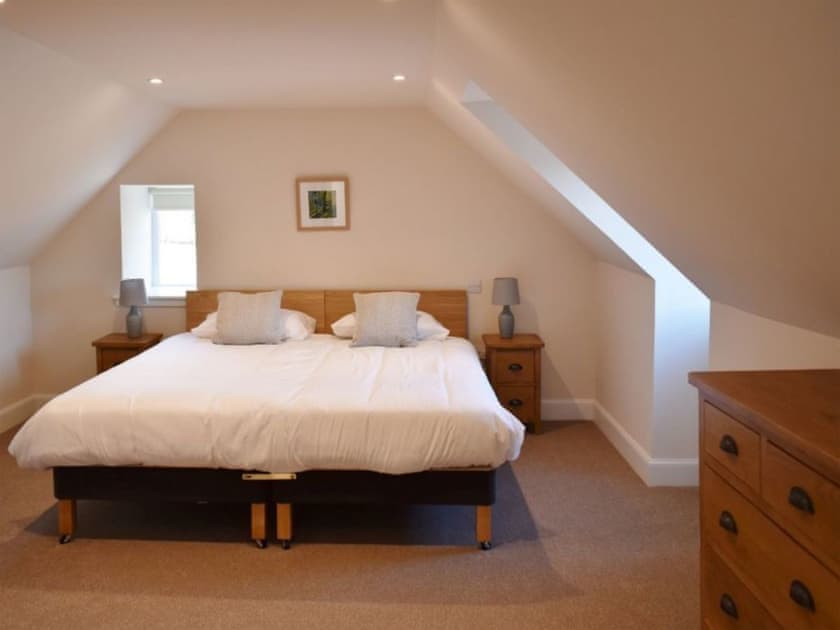 Bedroom | Heron Cottage - Kinnaird Estate Cottages, By Dunkeld, Pitlochry