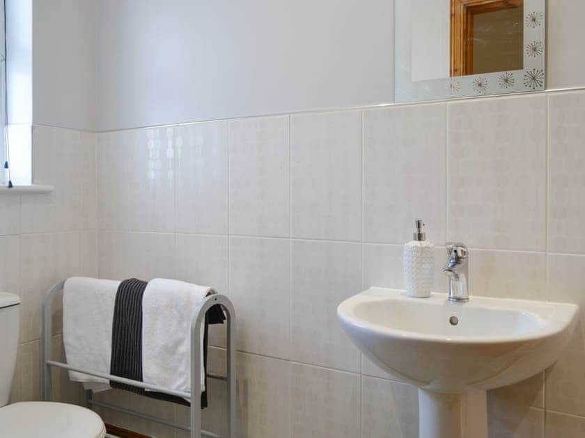 Shower room | Curlew Cottage, Lockerbie, near Moffat