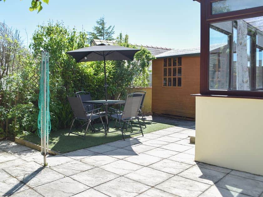 Sitting-out-area | Pembroke Cottage, Pembroke