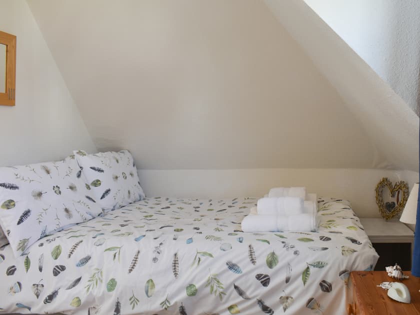 Double bedroom | Redhurst Cottage, Lamlash, near Brodick