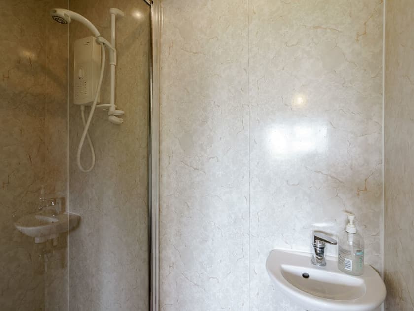 Shower room | Cherry Trees, Port Lion