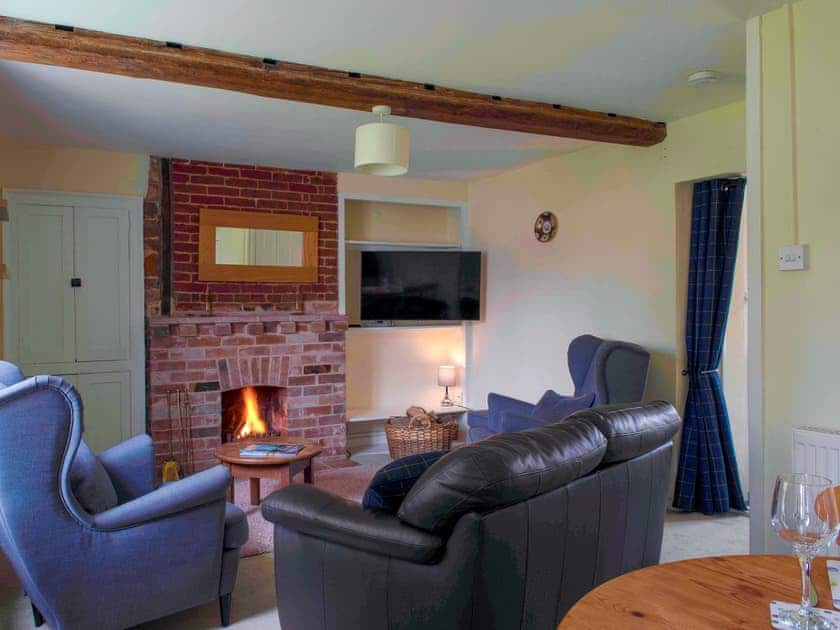 Living room | No. 7 - Yew Tree Cottages, Langham, near Holt
