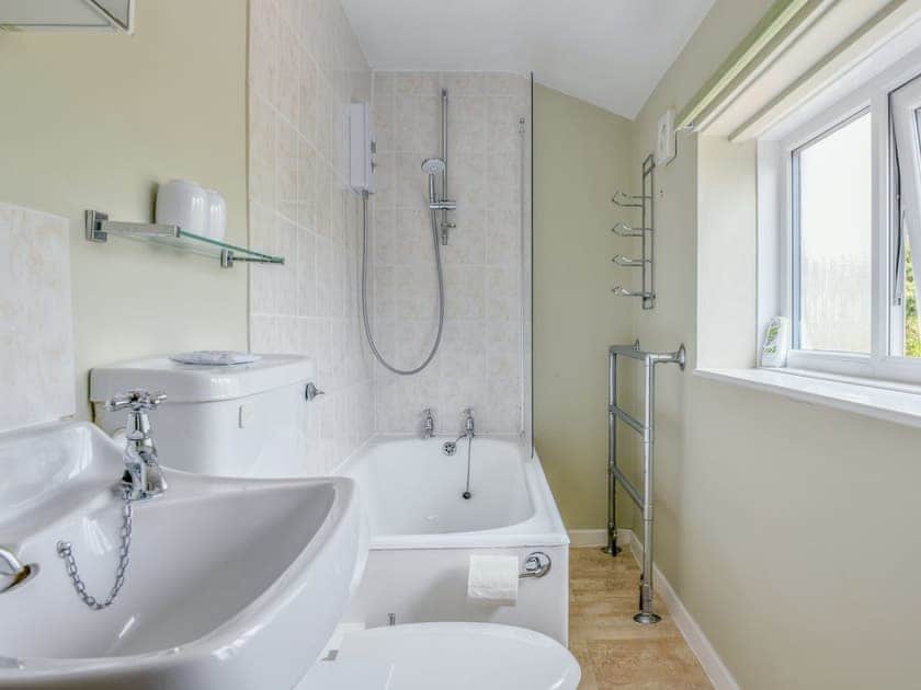 Bathroom | No. 7 - Yew Tree Cottages, Langham, near Holt