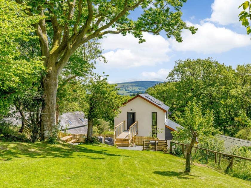 Garden and grounds | Barn Owls Rest, Clyro, near Hay-on-Wye