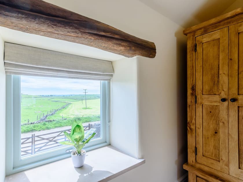 View | Wheston House Farm Holiday Cottages- Stable View - Wheston House Farm Holiday Cottages, Tideswell