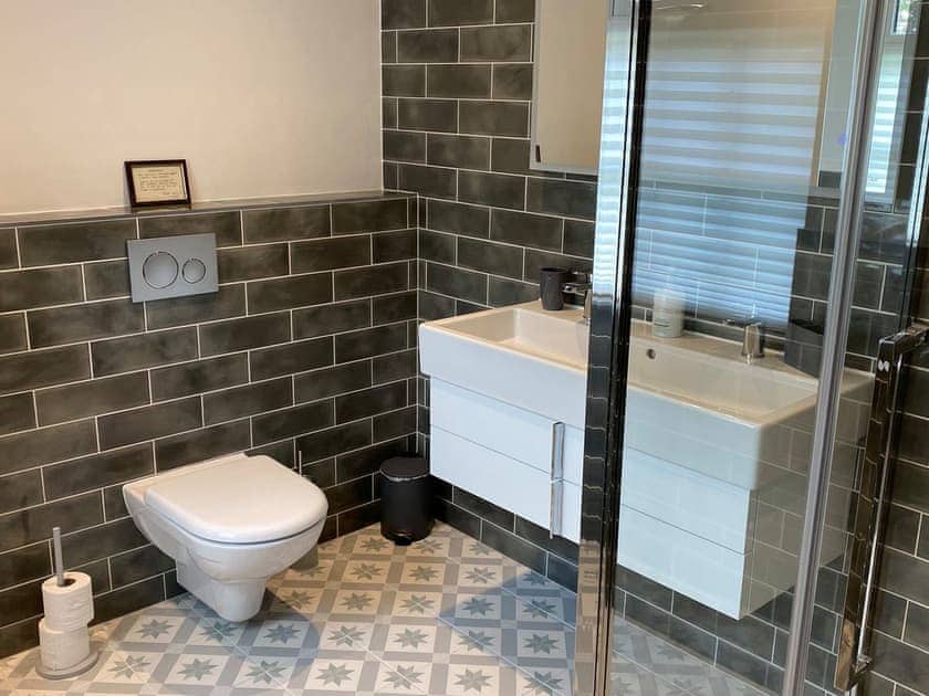 Shower room | Point Park, Taynuilt