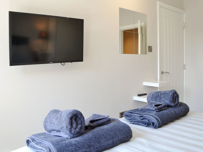 Double bedroom | Kestrel View, Skipton