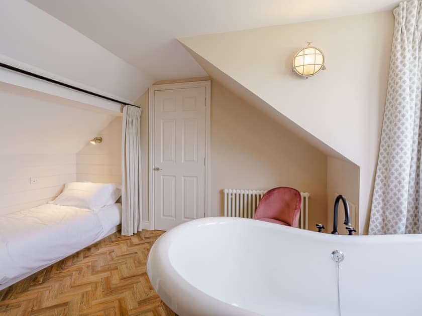 Single bedroom | Erriff at Caerlaverock Estate, Glencaple, near Dumfries
