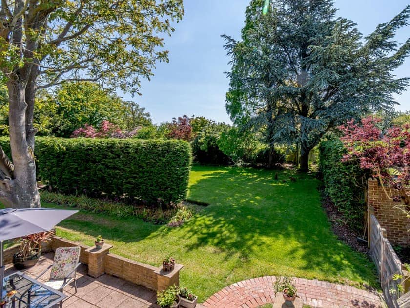 Garden and grounds | The Hideaway @ The Den, Tunstall, near Sittingbourne