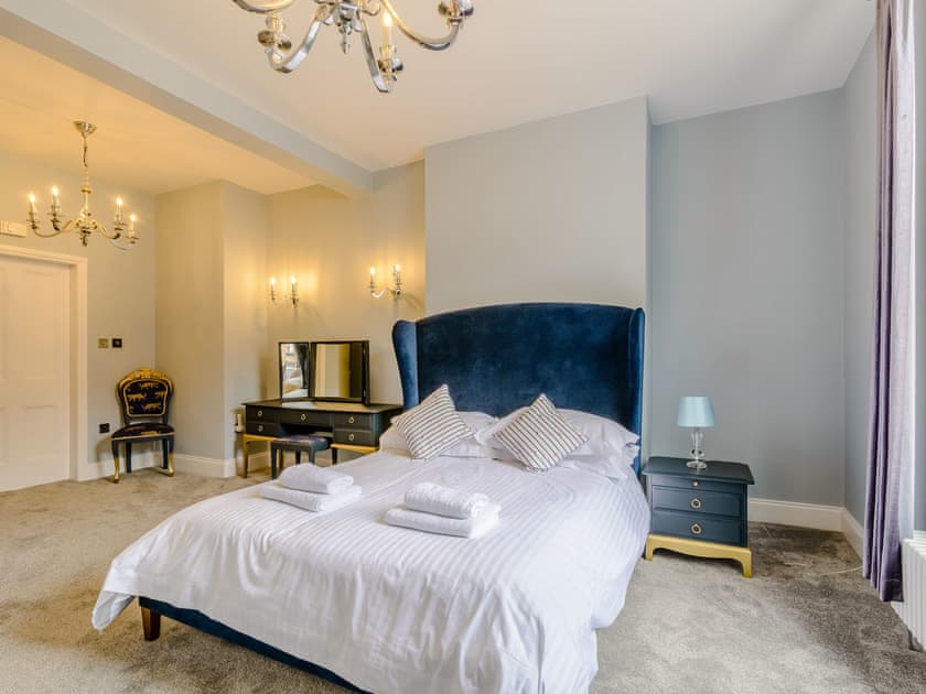 Bedroom | Victoria Square, Whitby