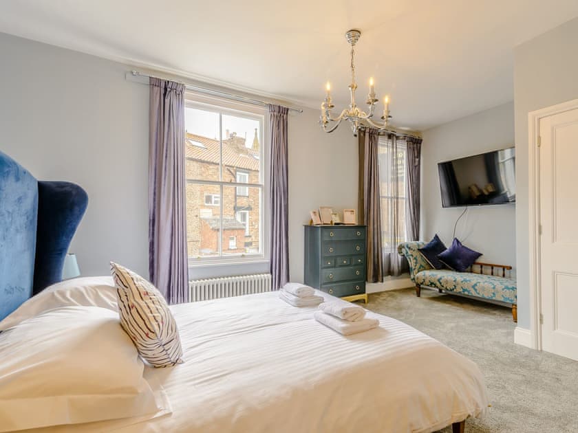 Bedroom | Victoria Square, Whitby