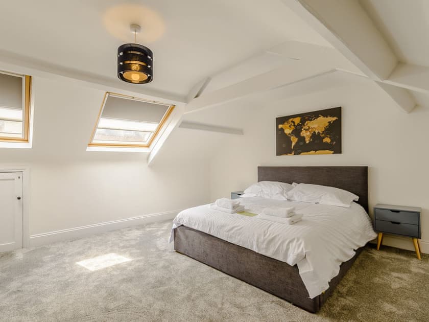 Bedroom | Victoria Square, Whitby