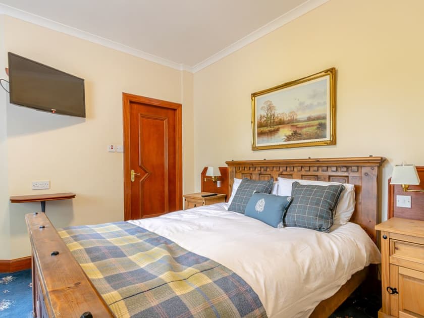 Double bedroom | Dalgarven Spa House, Kilwinning, near Ayr