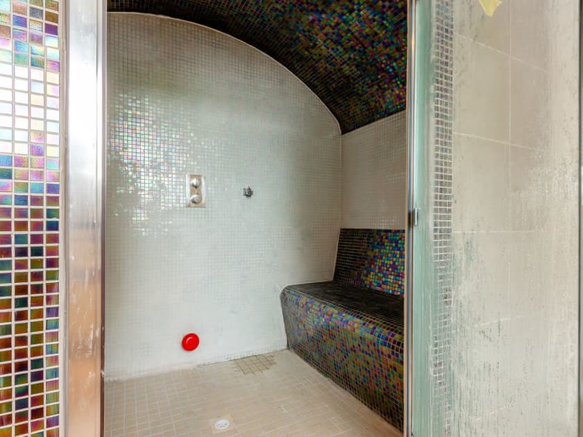 Steam Room | Dalgarven Spa House, Kilwinning, near Ayr