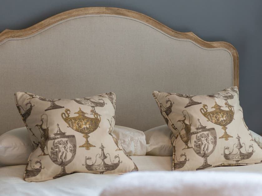 Double bedroom | King Stables, Edinburgh