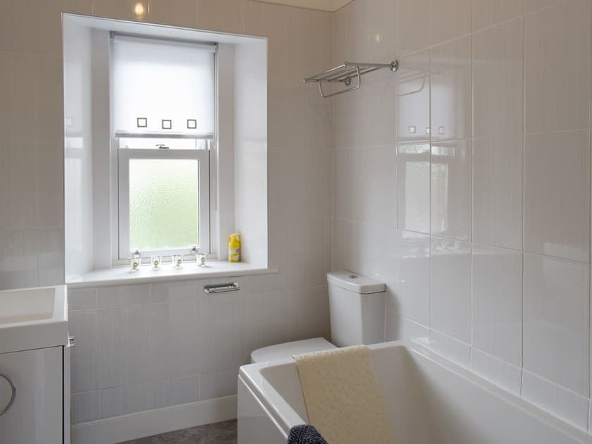 Bathroom | Charlotte Street, Ayr