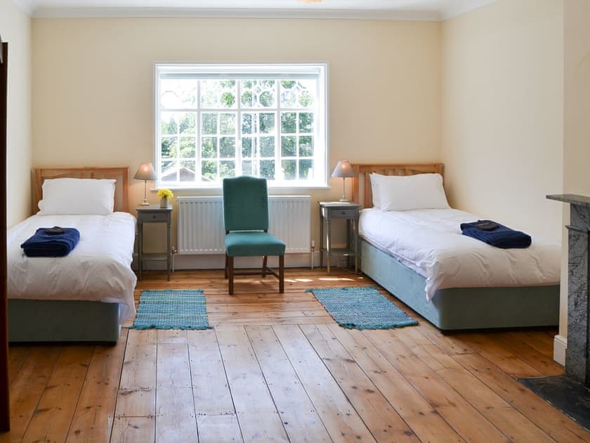 Twin bedroom | The Dower House, Stow Bardolph, near King’s Lynn