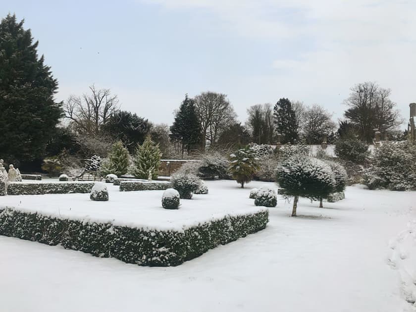 Garden in winter snow | The Dower House, Stow Bardolph, near King’s Lynn