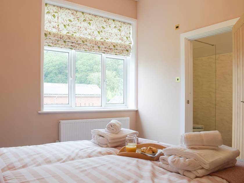 Double bedroom | The Woodshed, Letton