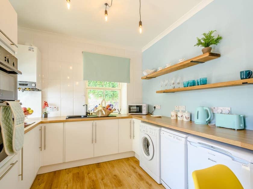 Kitchen | Chandlers Country House- Seaview Cottage - Chandlers Country House, Ascog, Isle of Bute 