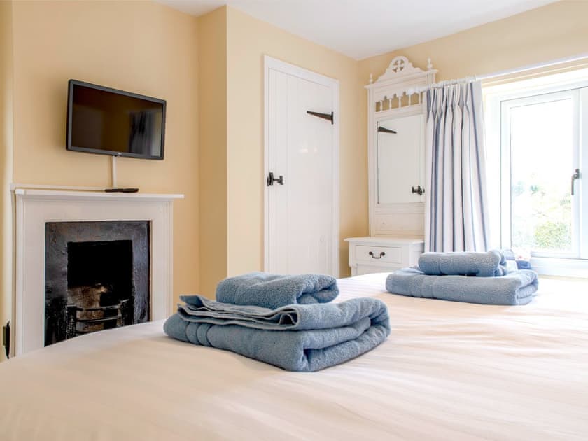 Double bedroom | Yew Tree Cottages - No.9 - Yew Tree Cottages , Langham, near Holt