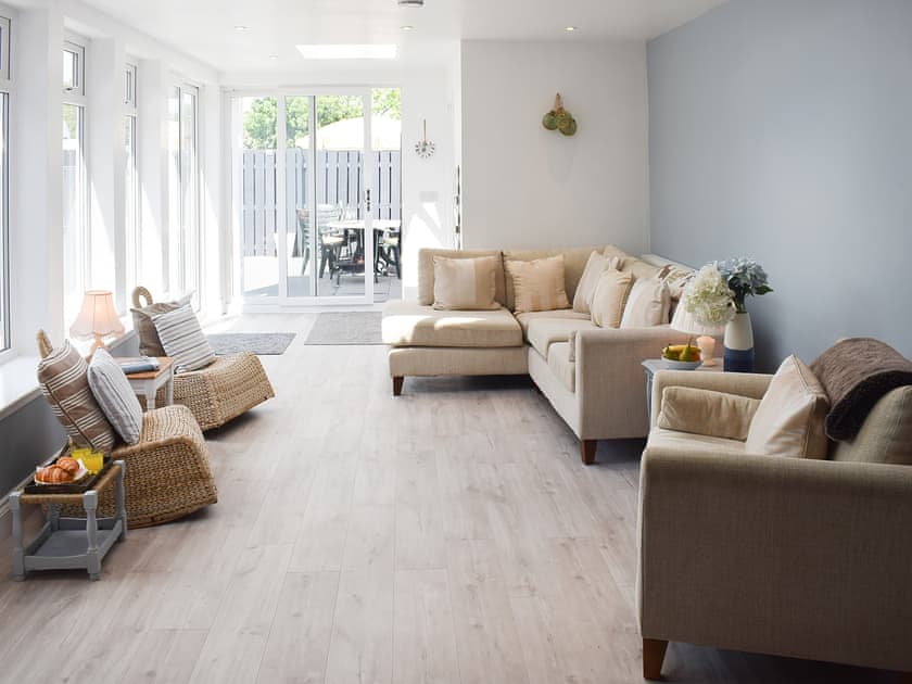 Living room/dining room | Islestone House, Seahouses