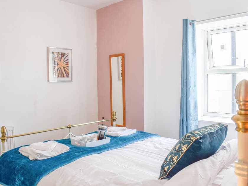 Double bedroom | Islestone House, Seahouses
