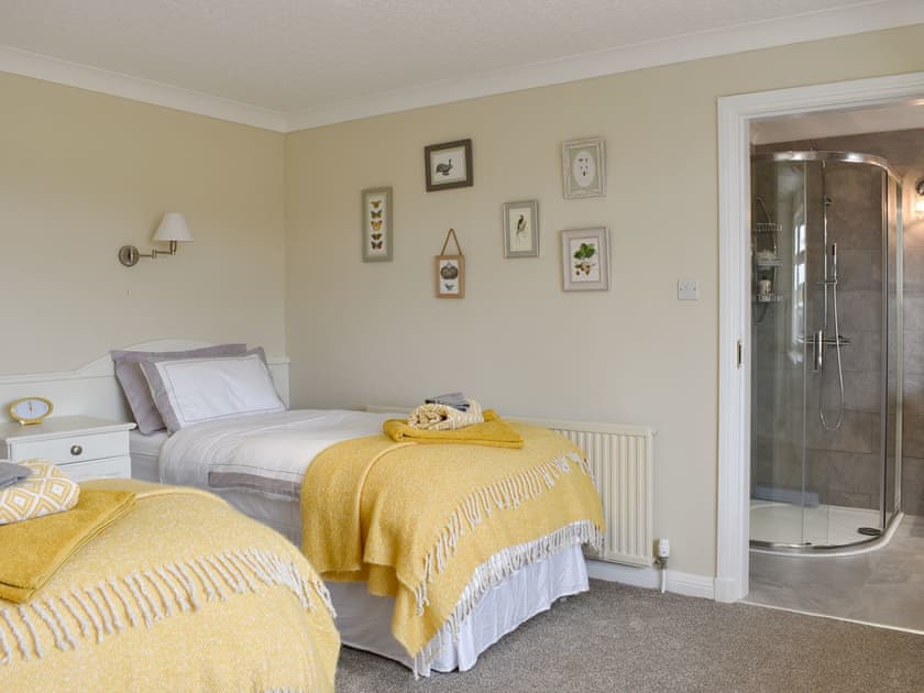 Twin bedroom | Chellow Dene, Singleton