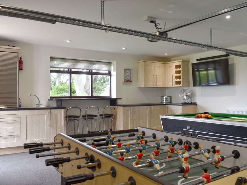 Games room | Chellow Dene, Singleton