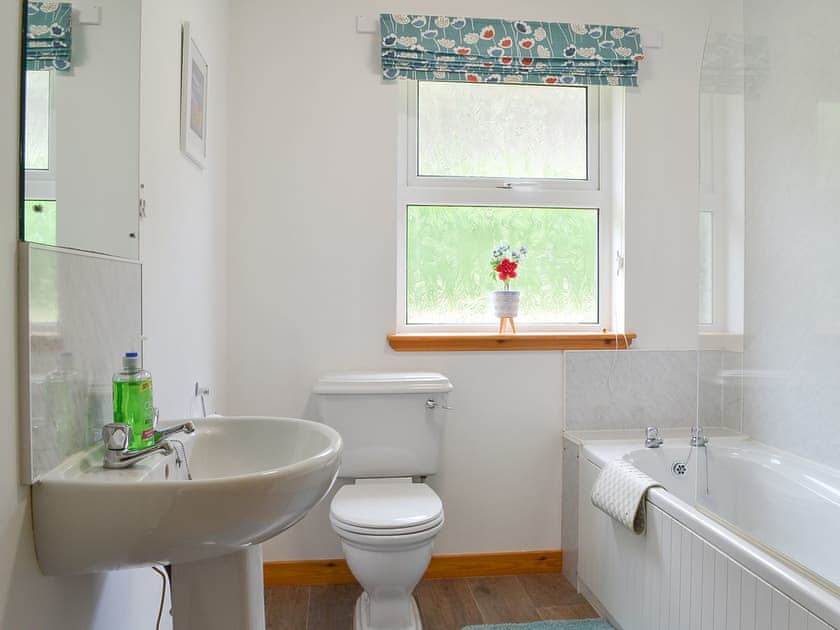 Bathroom | Westend, Duffus