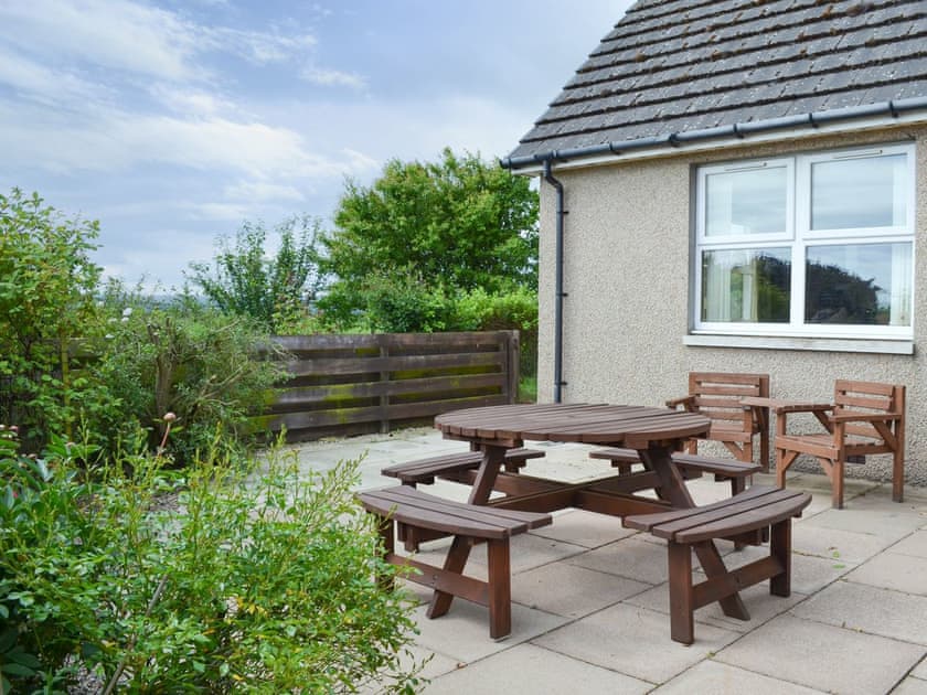 Patio | Westend, Duffus