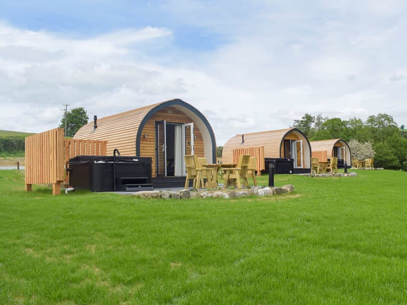 Exterior | Efyrnwy Pod VIP - Pods Bodyddon, Llanfyllin, near Welshpool