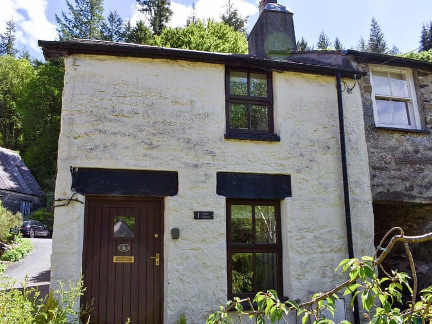 Exterior | Squirrel Cottage - Banc Llugwy Cottages, Betws-y-Coed