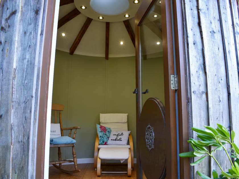 Summerhouse | Squirrel Cottage - Banc Llugwy Cottages, Betws-y-Coed