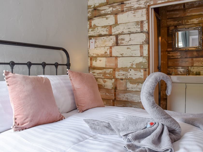 Double bedroom | Beckview Cottage, Staithes 